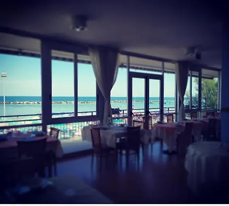 Hotel Internazionale San Mauro Mare 3*,